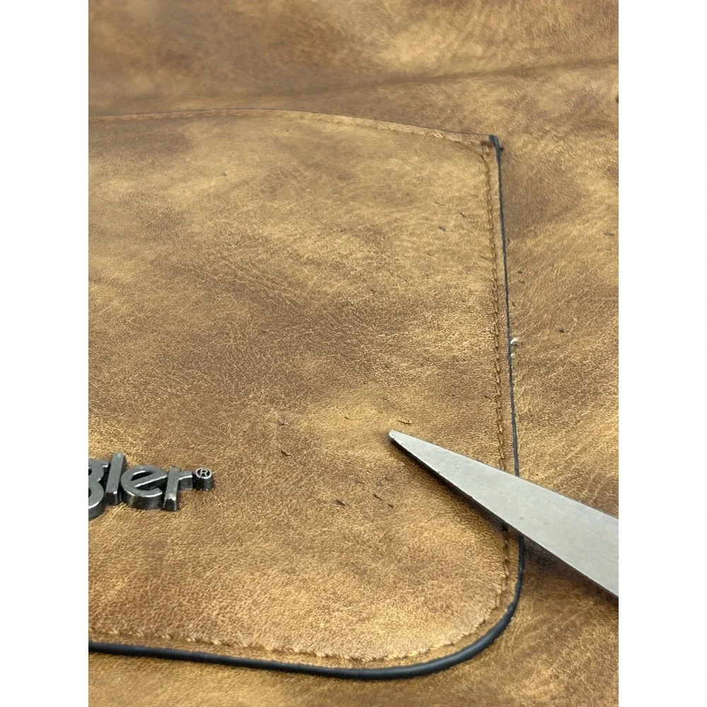 Wrangler Concealed Carrry Purse Tote Faux Leather Large Brown Pockets Full Zip